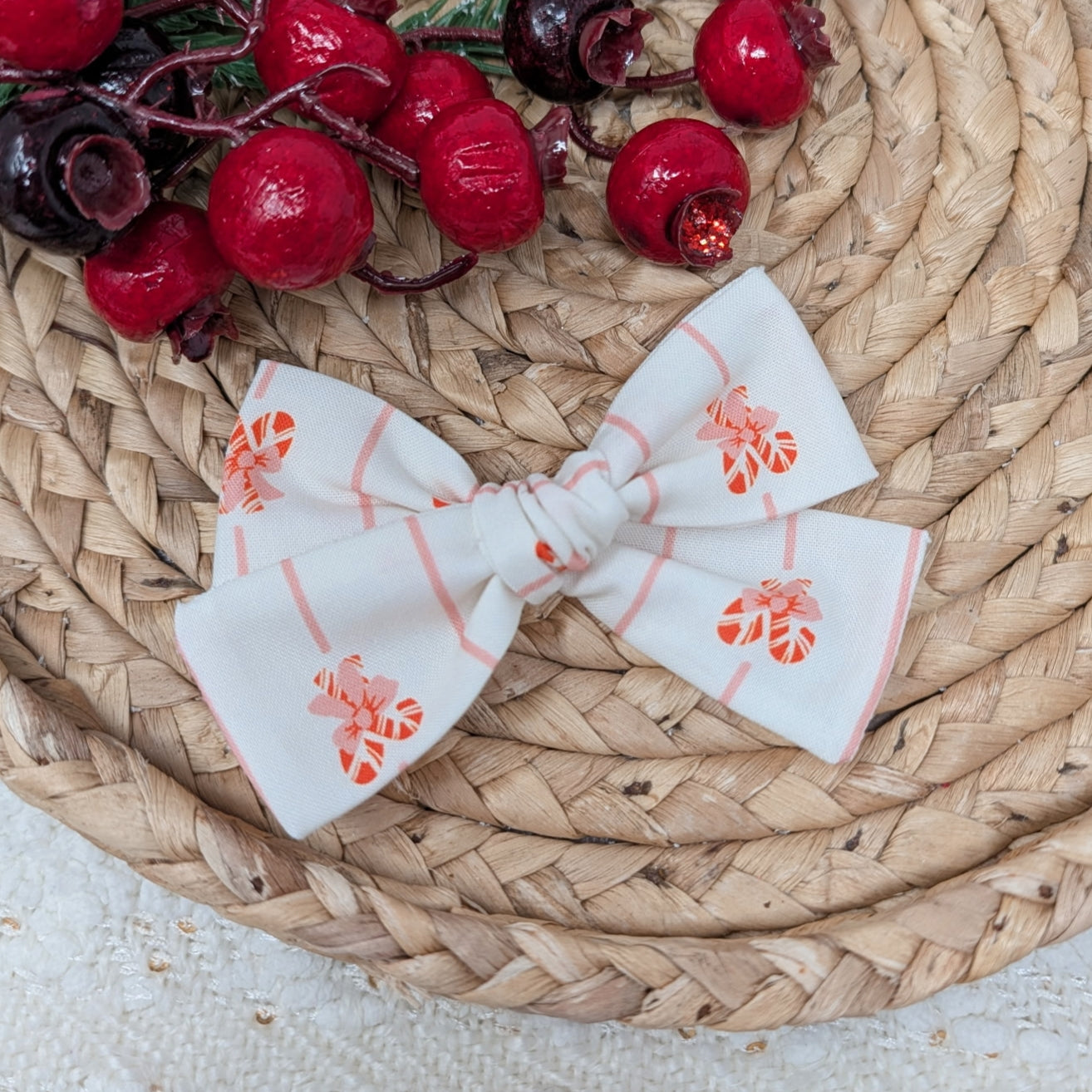 Candy Cane Stripe Saylor Hair Bow