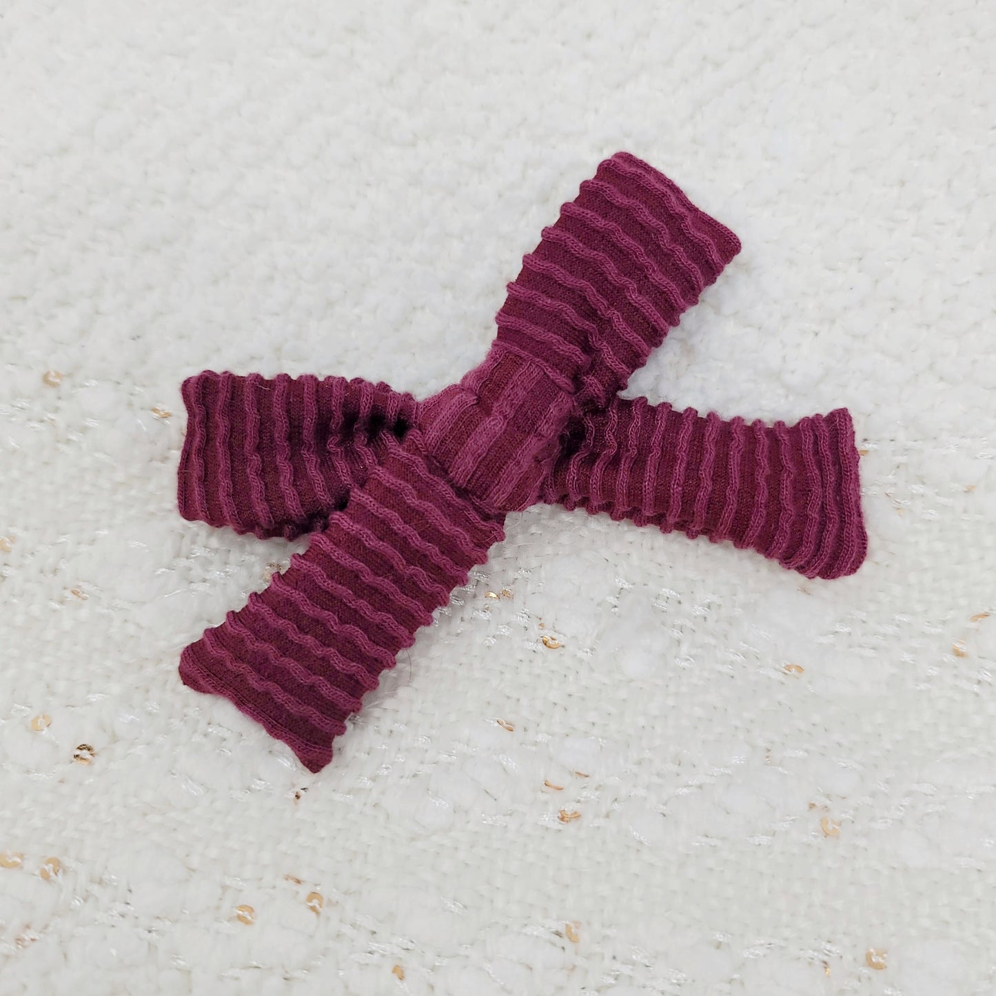 Wine Curvy Ribbed Hair Bow